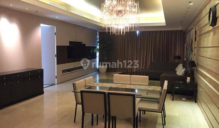 Unit Cantik Luas 276m2, Kt 4+1, Km 3+1, Fully Furnished, View Hi 1