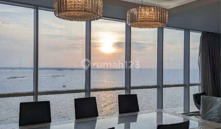 Kaca kaca Lebar Bisa Leluasa Liat Laut, Cantik, Fully Furnished 1