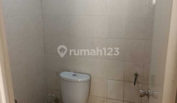 Fortune Ruko Roadside Ready to Use Highly Strategic Location in Graha Raya Bintaro Jaya North Serpong South Tangerang 2