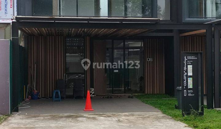 Rumah Modern di Lippo Karawaci Barat, Kota Tangerang 1