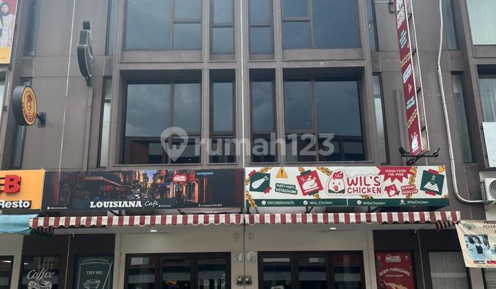 Ruko Gandeng dengan Double Facade di Virginia Arcade BSD City Tangerang Selatan 89 Ruko Gandeng dengan Double Facade di Virginia Arcade BSD City Tangerang Selatan 89
