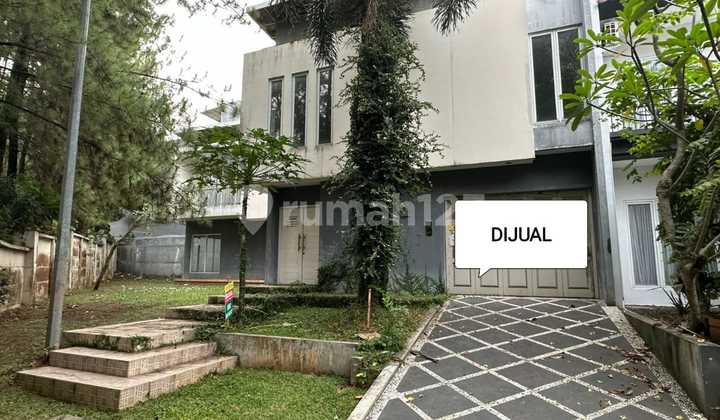 Comfortable Serene House at Versailes Residence BSD, South Tangerang