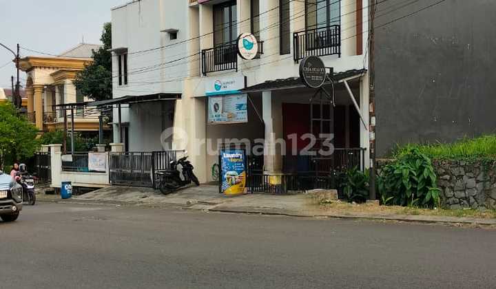 3-Story Ready-to-Use Ruko in Strategic Location Melati Mas, North Serpong, South Tangerang 3-Story Ready-to-Use Ruko in Strategic Location Melati Mas, North Serpong, South Tangerang