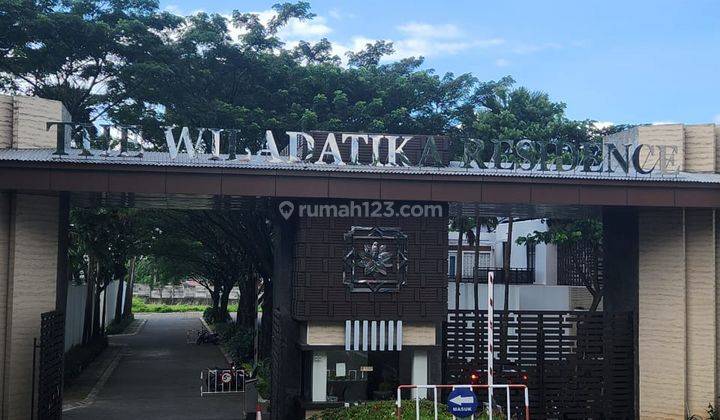 Rumah Wiladatika Residence Cibubur 2LT Luas SHM Tidak Banjir Aman Cluster Nyaman Semi Furnished Dekat LRT Harjamukti, Dekat Busway Cibubur Junction, Dekat Mall.Cibubur Junction, Dekat TSM Cibubur, Dekat Plaza Cibubur, Dekat Mall Ciputra Cibubur 2