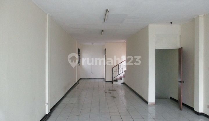 Disewakan Ruko Strategis Untuk Usaha Dan Kantor di Ahmad Yani 1