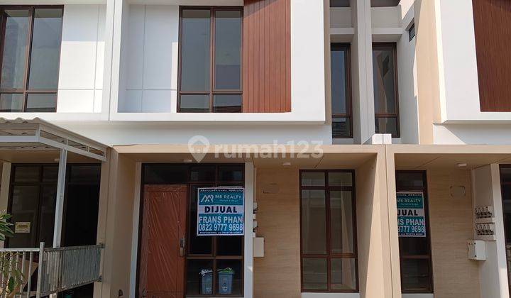 Dijual Gandeng Rumah 2 Lantai di Citra Raya Cluster Academia Pavilion Tipe Faraday No 17 2