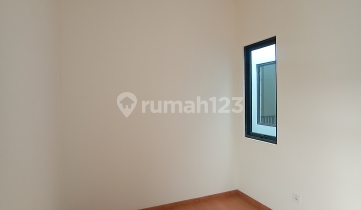 Disewa Rumah Hoek 3 Lantai Lavon 2 Cluster Viridia Tipe F 6x9  2