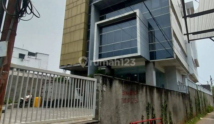 Rumah Bagus SHM di Jl Kebayoran Lama, Jakarta Selatan 2