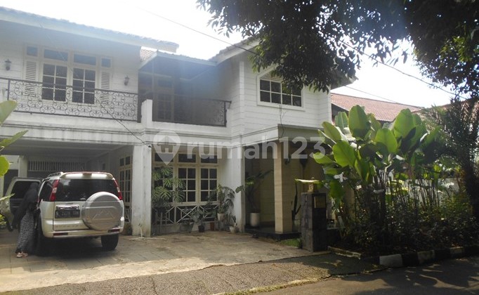 Dijual Rumah Mewah di Lebak Bulus Jakarta Selatan