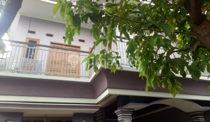 DIJUAL RUMAH BAGUS 2 LANTAI DI JL KARYAWAN I SEBELAH BCA CBD CILEDUG 2
