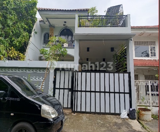 Dijual Rumah di Kedoya Akasia, Kebon Jeruk. Jakarta Barat