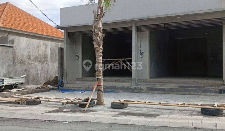 Disewakan Shop 1 Lantai Di Jalan Utama Pantai Berawa 1