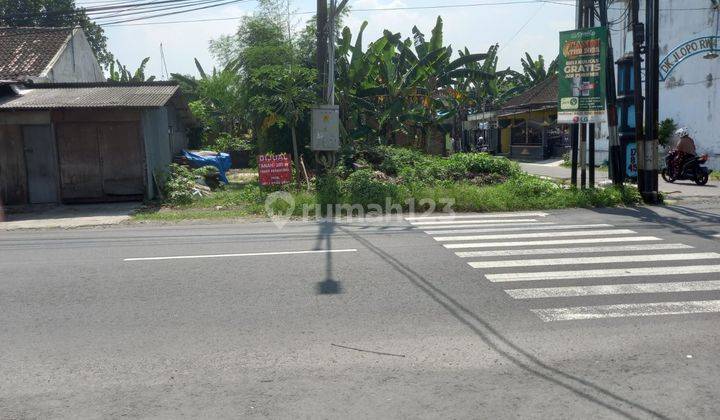 Tanah di Jl. Dlopo, Surakarta SHM 200 m² 1