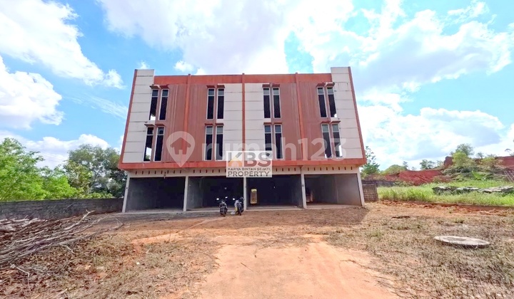 FOR SALE 3 UNITS OF 3-STORY SHOP HOUSES - JL. W.R. SUPRATMAN, TANJUNGPINANG 1