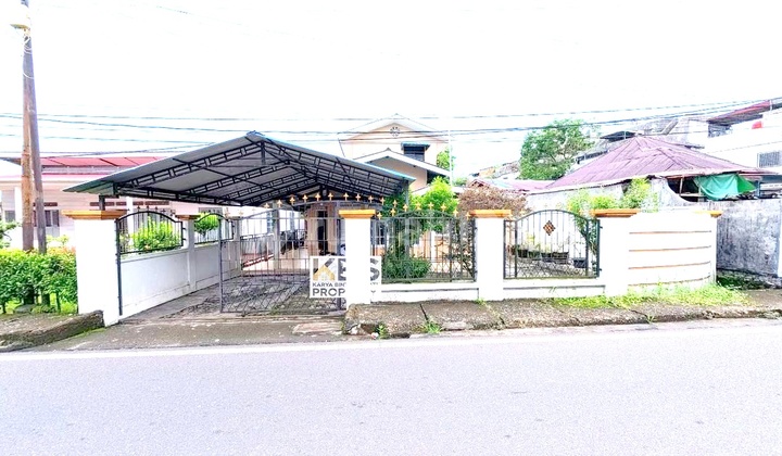 Dijual Rumah 1,5 Lantai - Jl. Sultan Machmud, Tanjungpinang