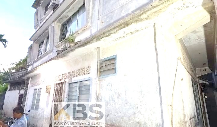 DIJUAL TOWNHOUSE 3,5 LANTAI TYPE 149/65 - JL. BINTAN, TANJUNGPINANG DIJUAL TOWNHOUSE 3,5 LANTAI TYPE 149/65 - JL. BINTAN, TANJUNGPINANG