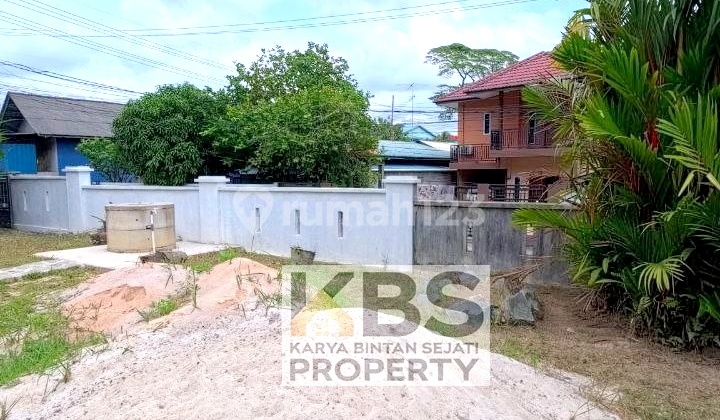 Dijual Rumah & Lahan Luas - Lokasi Strategis, Jl. Merpati, Tanjungpinang 2