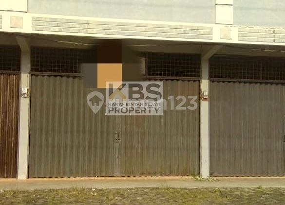 Transl: 2-Story Strategic Shop House for Sale - Jl. Raya Uban KM 12, Tanjungpinang Transl: 2-Story Strategic Shop House for Sale - Jl. Raya Uban KM 12, Tanjungpinang