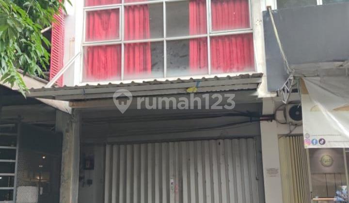 3-Story Ruko in Excellent Condition, Ready to Use, Nginden Semolo Street, Near Semolowaru, Barata Jaya, Bratang, Ngagel, Raya Manyar.