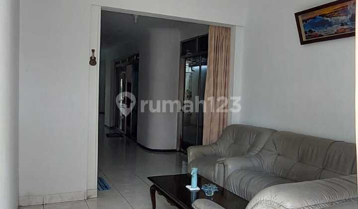 Nice 2-Storey House Ready to Occupy Karang Asem 2