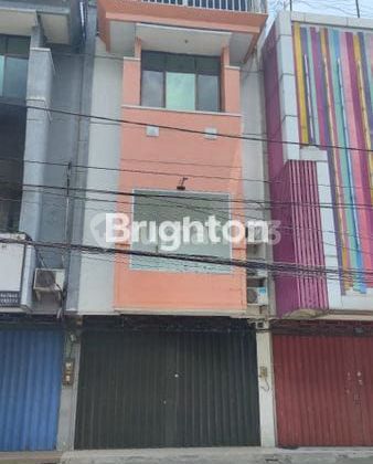 4-Story Shophouse, Excellent Condition, Ready to Use, Zero, Klampis Jaya Main Road.