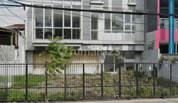 Ruko 3 Lantai Baru Renovasi Raya Perak Dekat Pelabuhan Tanjung Perak