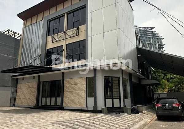 Ruko 3 Lantai Baru Gress Raya Darmo Permai Dekat Sukomanunggal, Satelit, Kupang Jaya, Hr Muhammad, Mayjen Jonosewojo Ruko 3 Lantai Baru Gress Raya Darmo Permai Dekat Sukomanunggal, Satelit, Kupang Jaya, Hr Muhammad, Mayjen Jonosewojo