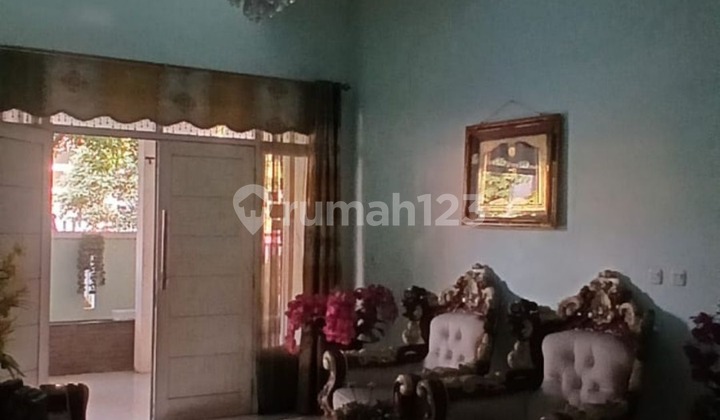 Rumah siap huni di Metland menteng 2