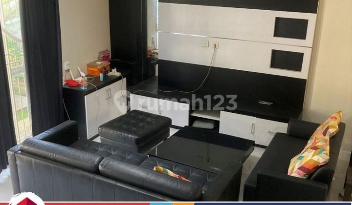 Jual Rumah mewah di JGC Cakung Semi Furnish Jakarta timur Jual Rumah mewah di JGC Cakung Semi Furnish Jakarta timur