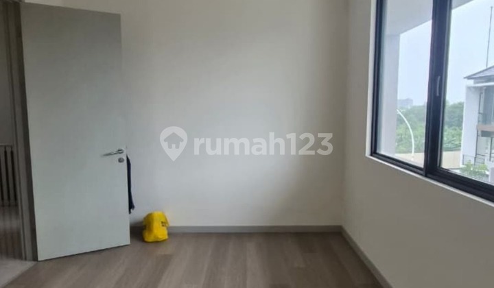 Exclusive Lakeside Living! Luxury Home in Asya Jgc, Serene Views & Fresh Air