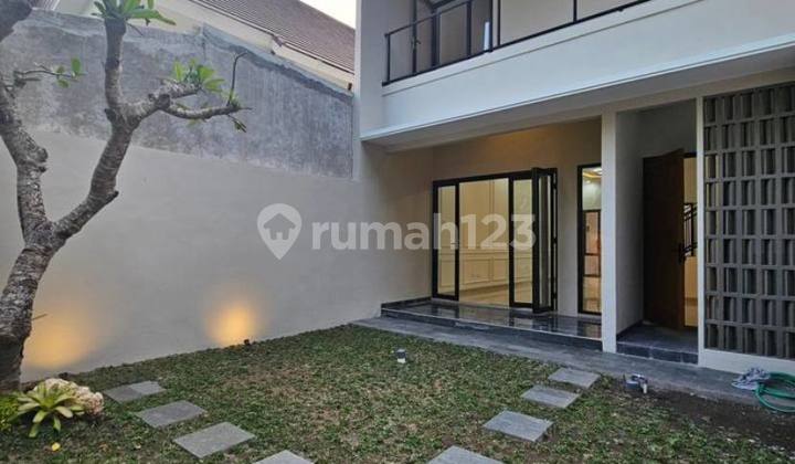 RUMAH MEWAH HALAMAN LUAS COCOK UNTUK VILLA DEKAT KAMPUS UII JOGJA 2