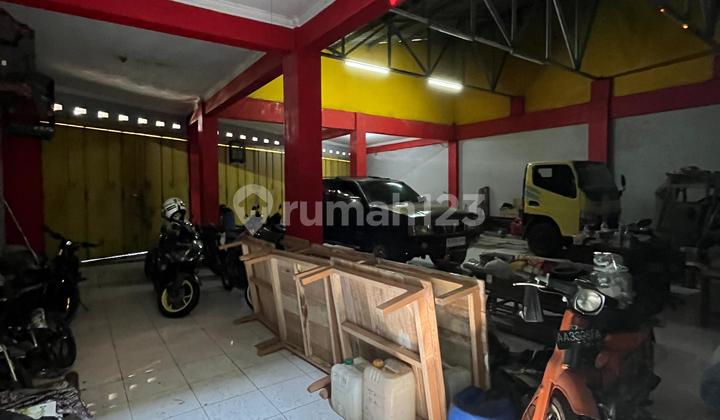 Two-Story Strategic Shop and Main House Affordable Near Artos Mall Two-Story Strategic Shop and Main House Affordable Near Artos Mall