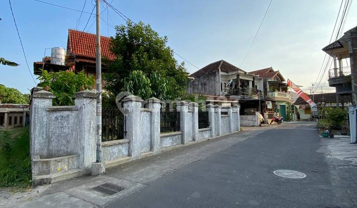 RUMAH INDUK BEKAS KOST TANAH LUAS PUSAT KOTA JOGJA TAMAN SISWA RUMAH INDUK BEKAS KOST TANAH LUAS PUSAT KOTA JOGJA TAMAN SISWA