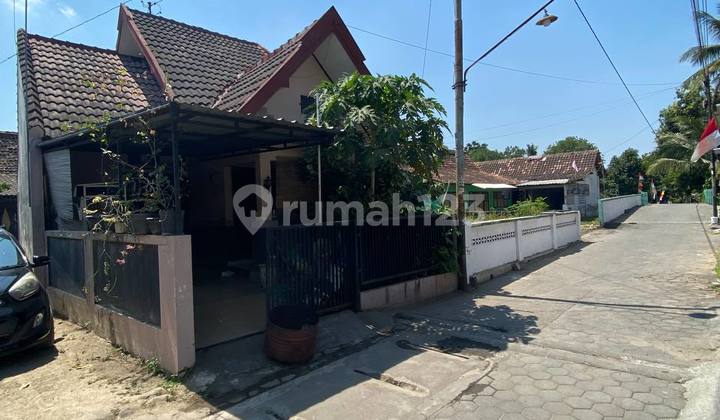 DIJUAL CEPAT RUMAH SIAP HUNI DEKAT TUGU JOGJA DALAM RING ROAD 2