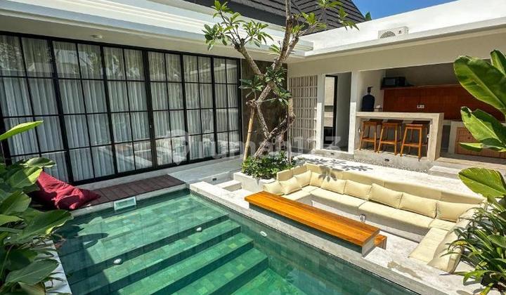 RUMAH VILLA ALA UBUD JAKAL KM 10 NGAGLIK SLEMAN DEKAT UGM JOGJA