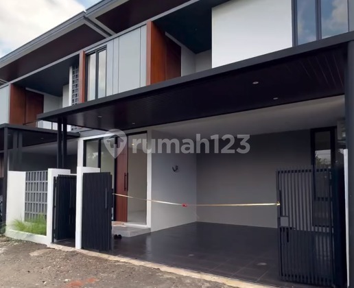 HOUSE IN A HOUSING ESTATE NEAR MONJALI AND UGM CAMPUS PALAGAN 2