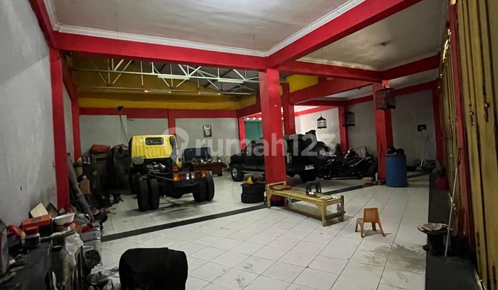 Two-Story Strategic Shop and Main House Affordable Near Artos Mall Two-Story Strategic Shop and Main House Affordable Near Artos Mall