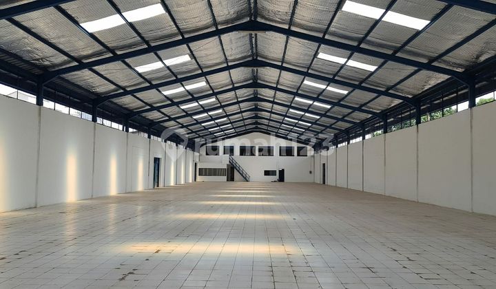 Ready-to-Use Warehouse in Cakung, Bekasi Ready-to-Use Warehouse in Cakung, Bekasi