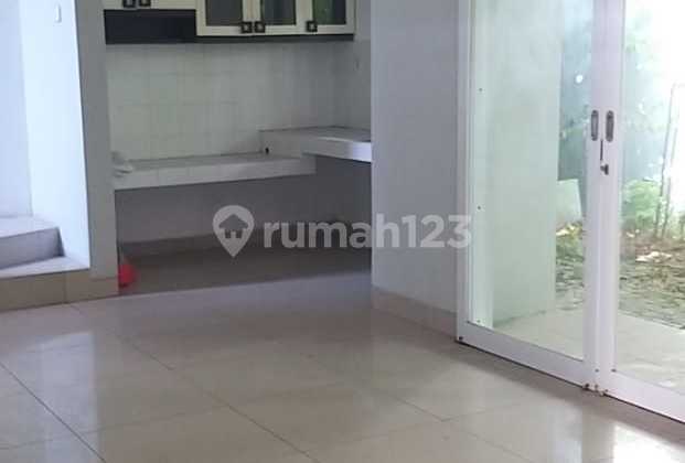 Jual Rumah Yarra Uk.10x17 2