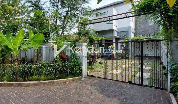 Rumab  2 lantai dekat Rumah. dakat Rumah Sakit Cilandak 1