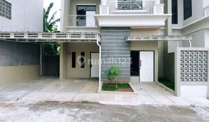 Rumah  baru 2lantai strategis 2Mobil dalam Cluster  1