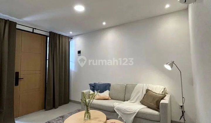 Rumah Baru 3 lantai dgn Rooftop setrategis Cilandak  2