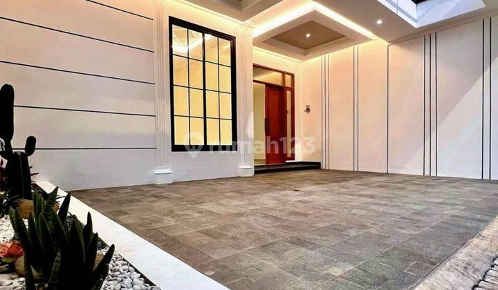 For Sale Townhouse Strategis Dekat Pintu Toll Brigif Jak-Sel  2