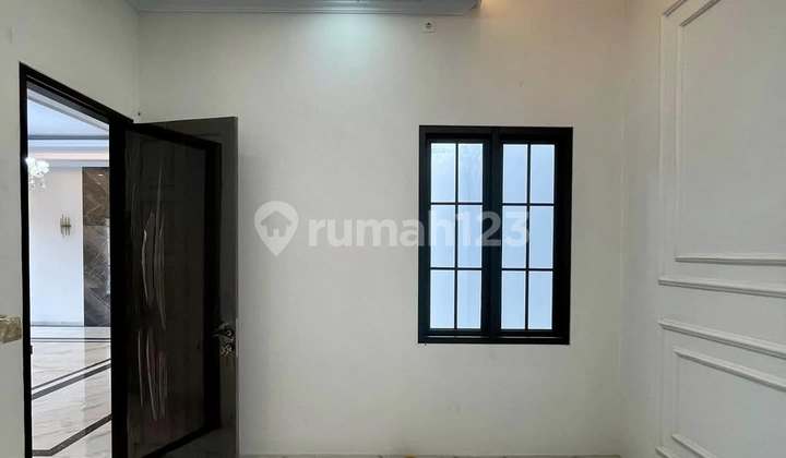 Strategic Luxury House Near Kebagusan Office Area, South Jakarta, SHM Located at Jl. Kebagusan Raya, Ragunan, Ps. Minggu, South Jakarta City, Special Capital Region of Jakarta, Kebagusan Bagus 2