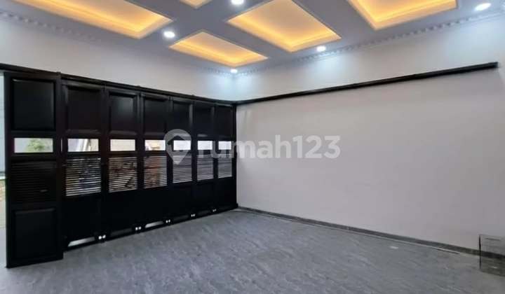 Rumah Mewah Strategis 3Lantai Kebagusan Jakarta Selatan 2