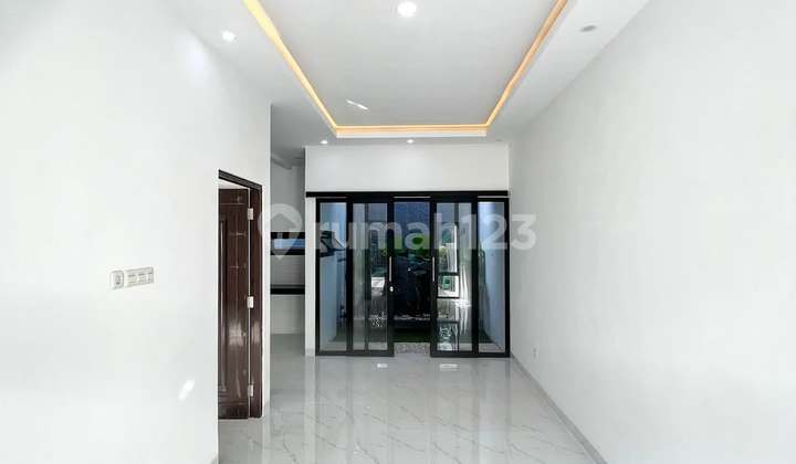 Rumah Konsep Modernt Tropical Strategis Tanah Baru Depok  2