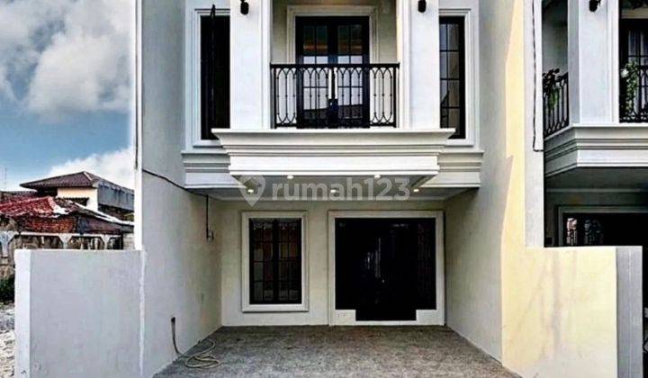 Rumah Modern Classic  Jagakarsa Jakarta Selatan  1