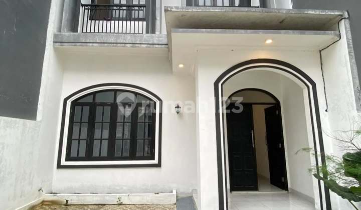 Strategic Minimalist House Flood-Free Jagakarsa South Jakarta