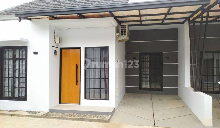 Rumah 1 Lantai di Depok Dekat Area Jalan Tol Stasiun 1