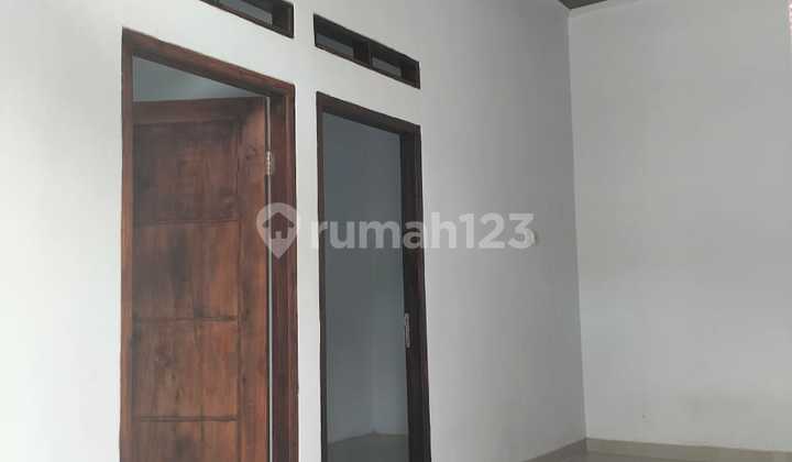 Rumah 1 Lantai Siap Huni Termurah Dekat Pusat Kota Cibinong 2